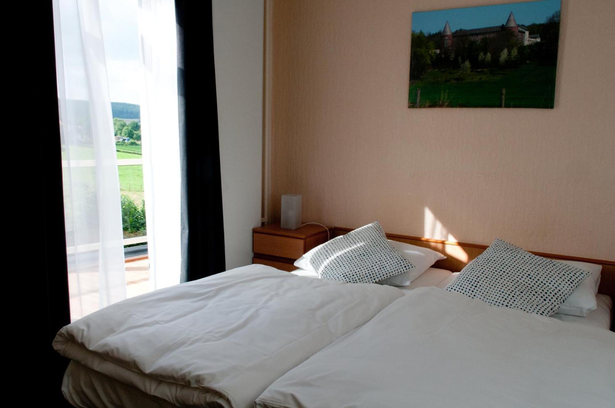 Standard Double Room,17545949:JPEG